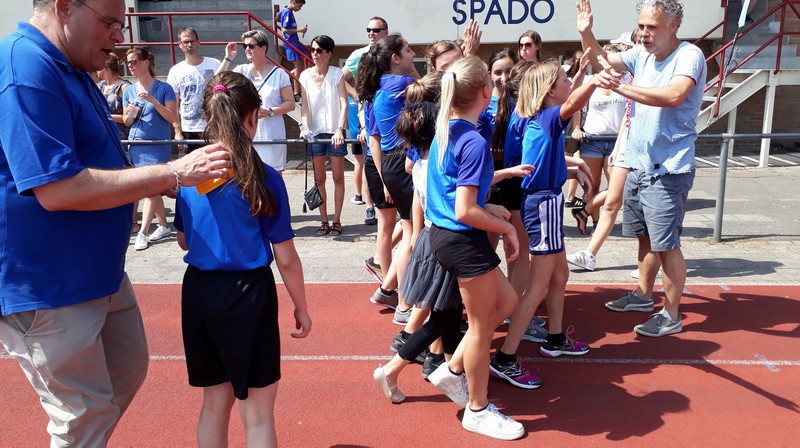 n_Winnaars serie pendelestafette 1.jpg